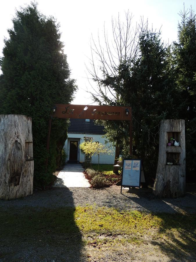 Auberge "La Fourchette Paysanne" Dochamps Exterior photo